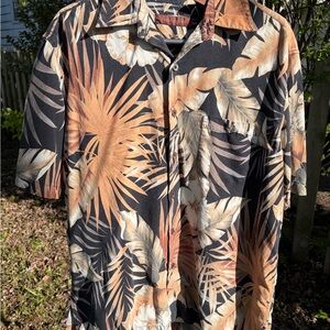 100 % Silk Tori Richard Black Shirt with Tan and Cream Leaf Print